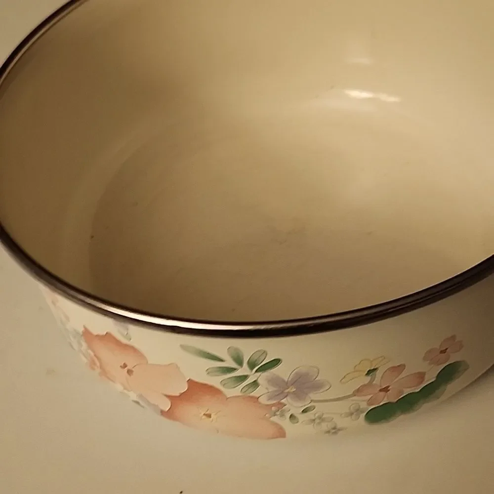 Floral Enamel Bowl - Cream with Pastel Flowers